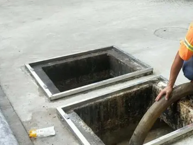 大茂镇化粪池清理