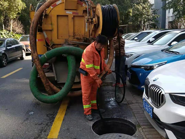 大茂镇排污管道清淤